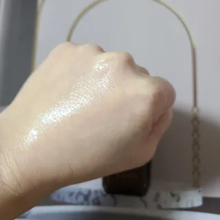 소담스퀘어 상암 솔포그 비타민 화이트닝 앰플 50ml 안티에이징 항산화 가미 잡티 트러블 세라마이드 — 5점을 준 리뷰어가 2022년 11월 올린 사용 사진