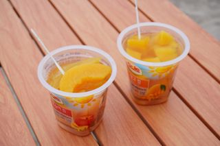 돌 MF[Dole] 파인애플컵/망고컵/복숭아컵 198g 6입X1박스 (맛 1가지 랜덤 발송) — 5점을 준 리뷰어가 2023년 6월 올린 사용 사진