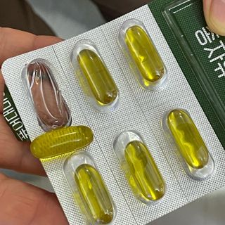 먹어도좋아 퓨어대마종자유 — 5점을 준 리뷰어가 2021년 11월 올린 사용 사진