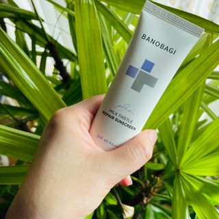 바노바기 코스메틱 바노바기 밀크씨슬 리페어 시카 선스크린 플러스 50ml — 5점을 준 리뷰어가 2023년 1월 올린 사용 사진