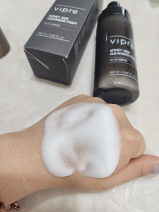 비프리코스메틱 허니 스킨 클렌징폼 150ml — 5점을 준 리뷰어가 2023년 2월 올린 사용 사진
