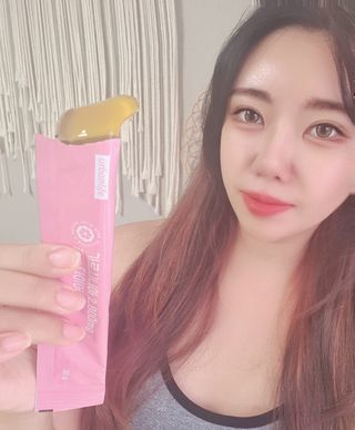 주식회사 얼굴반쪽 [얼굴반쪽 가르시니아 2,800mg] x 14포 1주 젤리 다이어트 보조제 체지방감소 — 5점을 준 리뷰어가 2021년 10월 올린 사용 사진