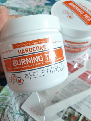 뉴트리션팩토리 하드코어버닝티 오리지널 — 5점을 준 리뷰어가 2021년 8월 올린 사용 사진