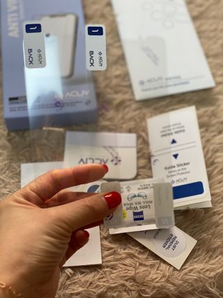 아클리브 Premium 항균 항바이러스 액정 보호필름(iPhone) — 4.5점을 준 리뷰어가 2022년 1월 올린 사용 사진