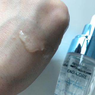 나우 [리브엠] 화해 1등 수분앰플 , 엑소코어 워터풀 텐션 앰플 — 5점을 준 리뷰어가 2023년 5월 올린 사용 사진