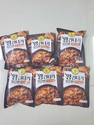 한성기업 무볼레 왕건더기 볶음밥 묵은지삼겹살 — 5점을 준 리뷰어가 2021년 11월 올린 사용 사진