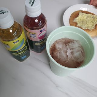 더그레잇티 콤부차 [매일유업] 더그레잇티 44kcal 콤부차 300ml *12개입 (오리지널 6개+베리리치 6개) — 5점을 준 리뷰어가 2023년 8월 올린 사용 사진