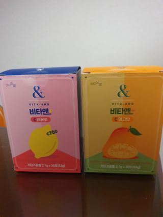 비타앤C 레몬맛, 망고맛 — 5점을 준 리뷰어가 2021년 6월 올린 사용 사진