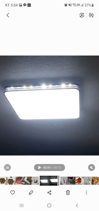 아카라 조명 스위치를 누워서 끄는 방법 (스마트 조명 스위치 2구 + 무선 리모트 스위치 1구 T1, 스마트 허브 E1) — 5점을 준 리뷰어가 2021년 11월 올린 사용 사진