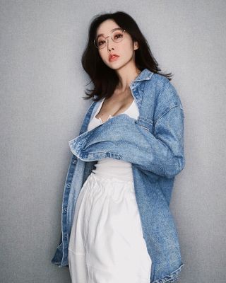뷰맵  풀티타늄 초경량 9g 모던 판토 YOURS VM1024 SLV — 5점을 준 리뷰어가 2021년 9월 올린 사용 사진