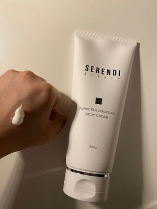 세렌디뷰티 퓨어델라 부스팅 바디크림 — 5점을 준 리뷰어가 2021년 7월 올린 사용 사진