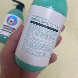 썸헤어 / SUMHAIR 썸헤어 데미지 클리닉 샴푸+트리트먼트 네롤리&민트티 — 5점을 준 리뷰어가 2021년 7월 올린 사용 사진