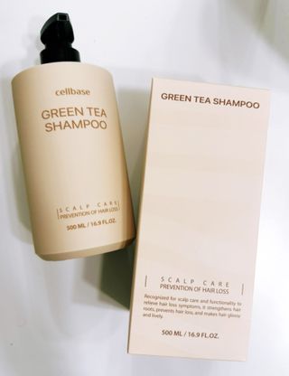 프리마인 더이상 뻣뻣하고 효과없는 탈모샴푸는 NO. 근본부터 케어하는 셀베이스 그린티샴푸(500ml) — 5점을 준 리뷰어가 2023년 3월 올린 사용 사진