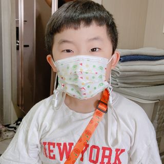 [숨그림]  덴탈마스크 짱구 우리아이 그리고 내가 쓰는 믿을수있는 케릭터 마스크  16종 — 5점을 준 리뷰어가 2021년 10월 올린 사용 사진
