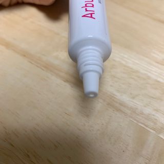 이엔코스 알부틴 알파 화이트닝크림 — 5점을 준 리뷰어가 2021년 3월 올린 사용 사진