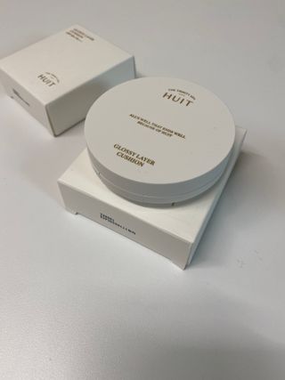 위뜨 글로시 레이어 쿠션 — 5점을 준 리뷰어가 2022년 6월 올린 사용 사진