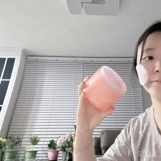 프리업 브라이틀리 스마일 비타 본품 + 휴대용키트 — 4점을 준 리뷰어가 2023년 6월 올린 사용 사진