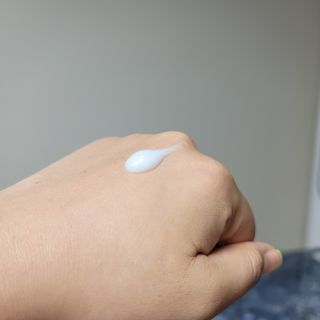 랑벨 수퍼내츄럴 아쿠아 수딩 크림 100ml — 5점을 준 리뷰어가 2022년 4월 올린 사용 사진