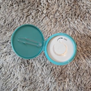 리더스코스메틱 리더스 카밍 바이오틱스 퀵 수딩 패드 — 5점을 준 리뷰어가 2022년 8월 올린 사용 사진