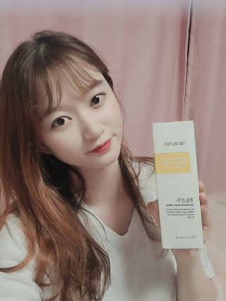 나나스킨 캐모마일아쿠아수딩토너 — 5점을 준 리뷰어가 2021년 5월 올린 사용 사진