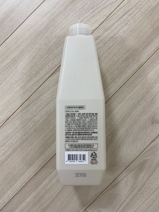 마더케이 디아 프리미엄 젖병세정제 500ml 액상형/무향 — 5점을 준 리뷰어가 2021년 12월 올린 사용 사진
