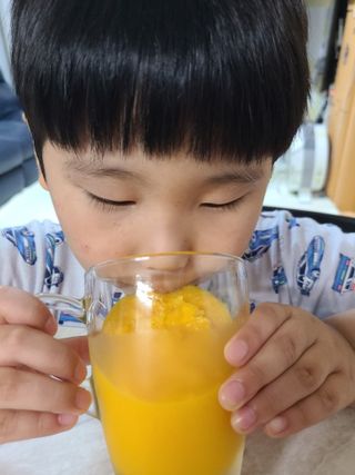 탐라원 제주의 맛, 몬딱주스 4종세트 - 한라봉몬딱주스, 천혜향몬딱주스, 청귤에이드, 당근몬딱주스 — 5점을 준 리뷰어가 2021년 9월 올린 사용 사진