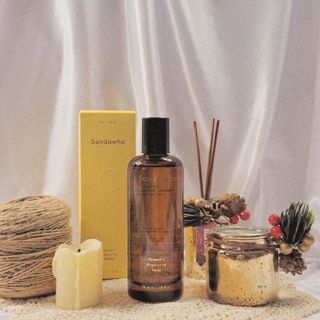스킨큐어 산다화 비타민c 화이트닝 토너 150ml — 3.5점을 준 리뷰어가 2021년 12월 올린 사용 사진