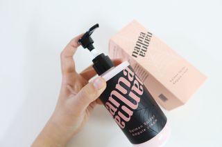 난나 살몬 스파이더 검버섯 미백 톤업 화이트닝 연어 앰플 크림 300ml 대용량 — 5점을 준 리뷰어가 2022년 12월 올린 사용 사진