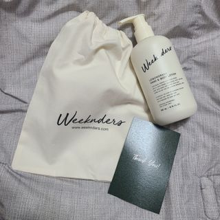 [위켄더스] 끈적임 없이 수분감을 채워주는 핸드& 바디로션 1종 랜덤발송 — 5점을 준 리뷰어가 2022년 5월 올린 사용 사진