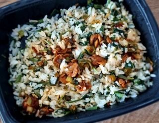 직탁 식단관리 3종 도시락(꼬막 듬뿍 곤드레비빔밥, 알리오올리오 불고기오믈렛, 매콤쭈꾸미 시래기유채밥) — 5점을 준 리뷰어가 2022년 7월 올린 사용 사진
