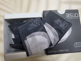 데어베어 [알쓰구원템] 숙취링거 성분을 담은 코드디 10개입 — 5점을 준 리뷰어가 2022년 4월 올린 사용 사진