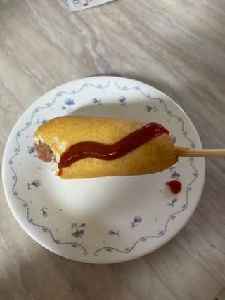 오마뎅 한우핫도그 — 5점을 준 리뷰어가 2021년 5월 올린 사용 사진