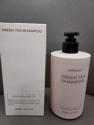 프리마인 더이상 뻣뻣하고 효과없는 탈모샴푸는 NO. 근본부터 케어하는 셀베이스 그린티샴푸(500ml) — 5점을 준 리뷰어가 2023년 1월 올린 사용 사진