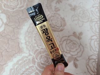 [광동제약] 광동 광옥고 홍삼 본 30포+쇼핑백 증정 — 5점을 준 리뷰어가 2021년 12월 올린 사용 사진