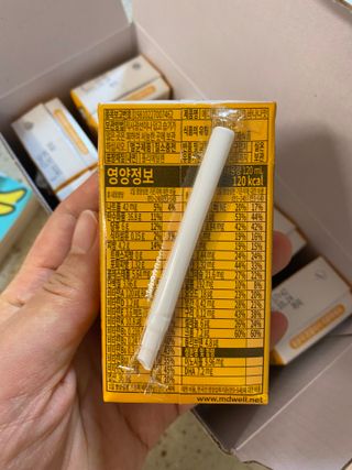 메디웰 페디아드링크 미니 바나나맛 — 3점을 준 리뷰어가 2022년 8월 올린 사용 사진
