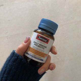 Swisse 스위스 데일리 이뮨 프로바이오틱스 10억, 30정 — 5점을 준 리뷰어가 2021년 2월 올린 사용 사진