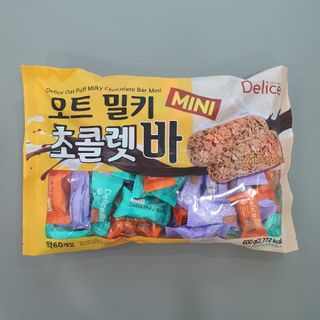 델리스 오트 밀키 초콜릿 바 — 5점을 준 리뷰어가 2022년 3월 올린 사용 사진