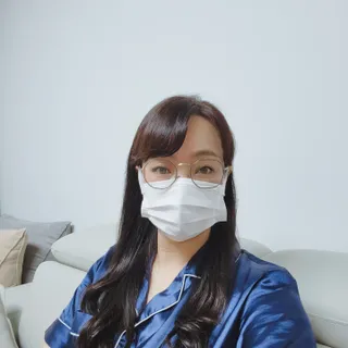 케이퓨리 KF80 덴탈 귀편한 숨쉬기편한 마스크 50매 — 5점을 준 리뷰어가 2022년 10월 올린 사용 사진