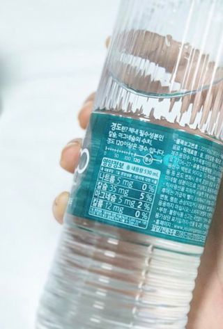 닥터유 제주용암수 닥터유 용암수 — 5점을 준 리뷰어가 2021년 8월 올린 사용 사진