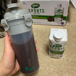 셀렉스스포츠 셀렉스 스포츠 웨이 프로틴 초콜릿 _ 330ml x 12팩 — 5점을 준 리뷰어가 2021년 5월 올린 사용 사진