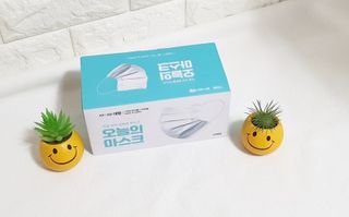 [심폐소생소] 오늘의마스크 KF-AD 비말차단 황사 여름용 마스크 — 5점을 준 리뷰어가 2021년 11월 올린 사용 사진