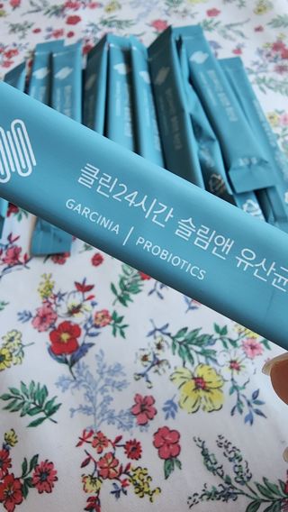 클린24시간 슬림앤유산균 1박스 (3.5g X 15포) — 5점을 준 리뷰어가 2023년 6월 올린 사용 사진