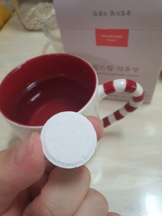 [슬림드랍 석류맛] 건기식 다이어트 보조제 겸 비타민 — 4점을 준 리뷰어가 2022년 2월 올린 사용 사진
