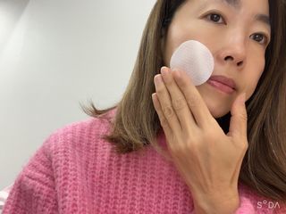 오투에니원 화이트 스완 갈락토미세스 비타민 C 필링 패드 60매 — 4.5점을 준 리뷰어가 2023년 1월 올린 사용 사진