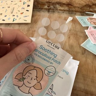 세뚜아(Cettua) 세뚜아 스팟 클리어 듀얼 패치 Cettua Spot Clear Dual Patch — 5점을 준 리뷰어가 2023년 5월 올린 사용 사진