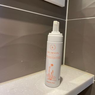 MF프리 [닥터문] 유산균 락토케어 질경초 여성청결제 200ml (폼타입) — 5점을 준 리뷰어가 2022년 5월 올린 사용 사진