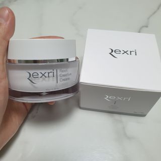 렉스리 크리에이티브 크림  Rexri Creative Cream — 5점을 준 리뷰어가 2021년 10월 올린 사용 사진