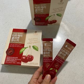 자연에온 가득담은 몽모랑시 타트체리 콜라겐 젤리스틱 — 5점을 준 리뷰어가 2021년 1월 올린 사용 사진