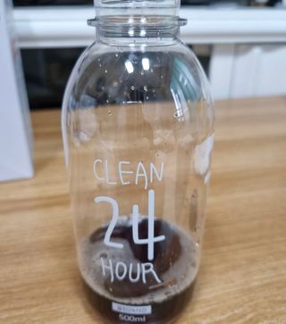 클린24시간 1BOX(5포) + 전용보틀(500ml) — 5점을 준 리뷰어가 2023년 7월 올린 사용 사진