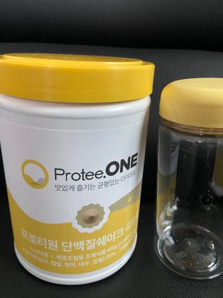 프로티원 단백질쉐이크 곡물맛 2주분 1통+보틀 — 5점을 준 리뷰어가 2021년 4월 올린 사용 사진